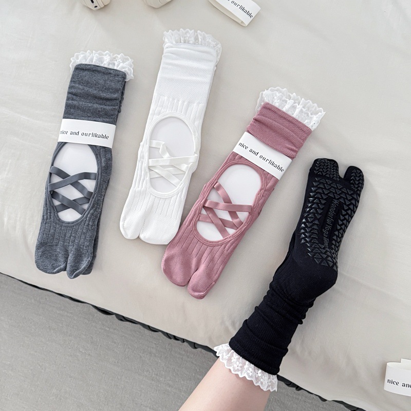 Lace Trim Split Toe Yoga Socks - Yoga Mat 评论和价格